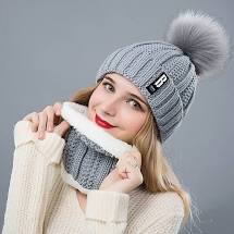 Woolly Hats & Scarves