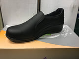 L1st black pull on safety shoe